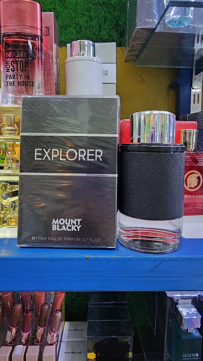 EXPLORER BLACK