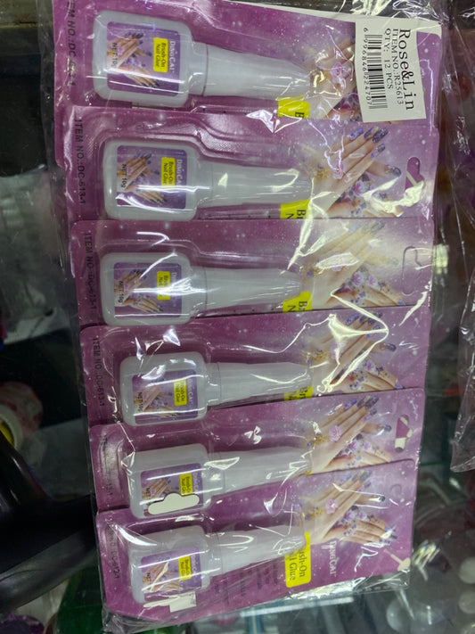 PEGAMENTO DE UÑAS MORADO