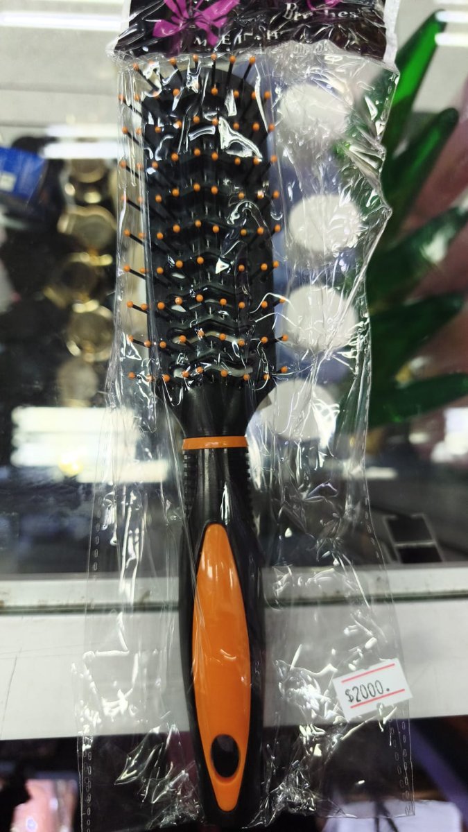 CEPILLO DE PELO