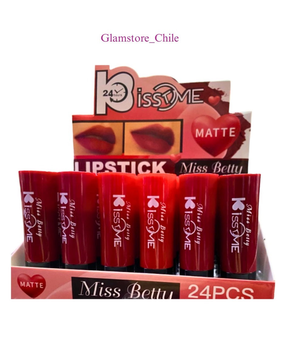 Miss Betty Labial mate K3323