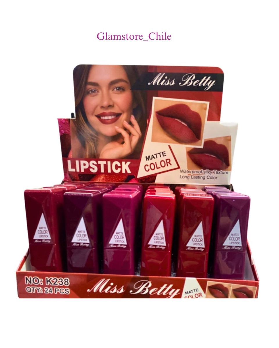 Miss Betty Labial mate K238