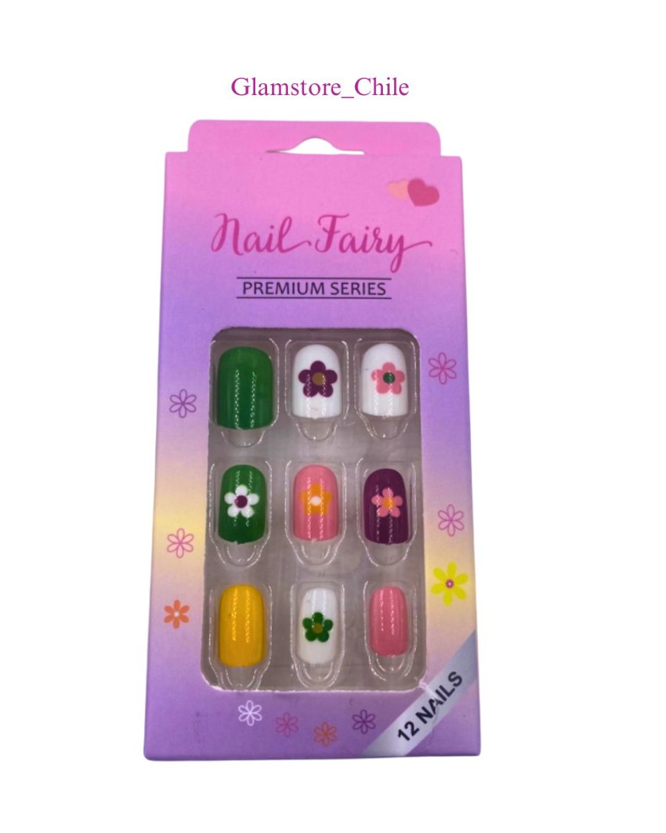 UÑAS NIÑA